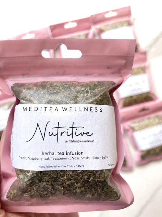 Tea Infuser Mug and Tea Sample Bundle - MediTea Wellness